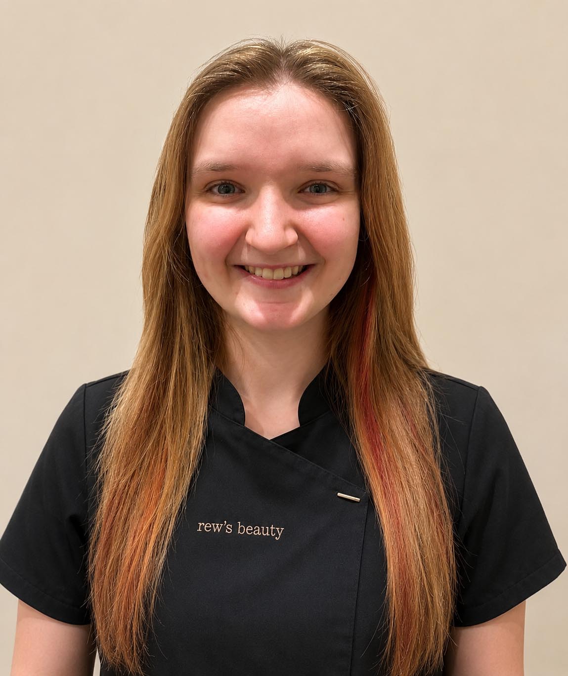 Rew of Rew's Beauty Home Profile Pic Rew of Rew's Beauty Home Profile Pic